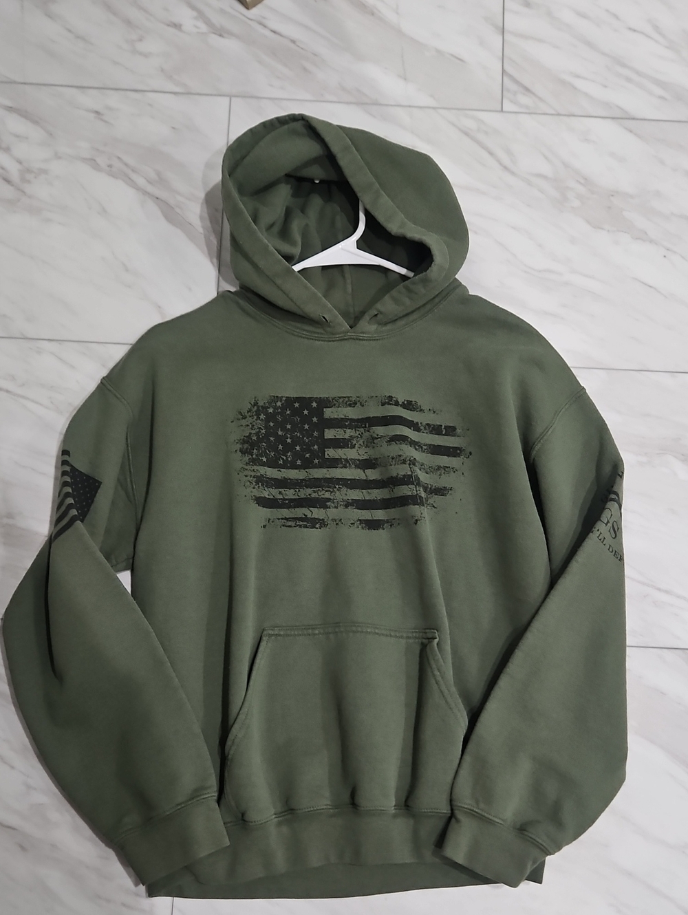 Men's Grunt Style Olive Green Pullover Hoodie with Distressed Flag